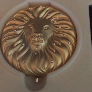 Estée Lauder Vintage Leo Compact